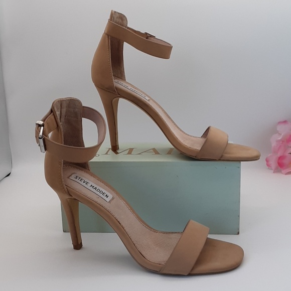 Steve Madden Shoes - 3 FOR $13 STEVE MADDEN ANKLE STRAP HEELS